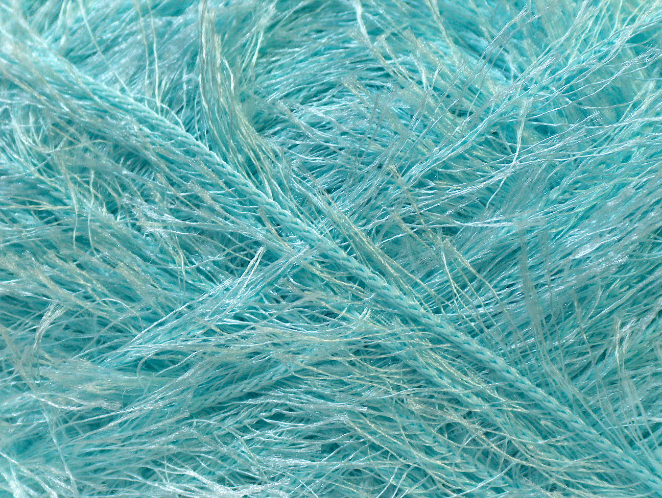 Licht Turkoois Eyelash Yarns 4x100gr