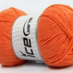 Licht Oranje Lente Zomer Garens 4x100gr