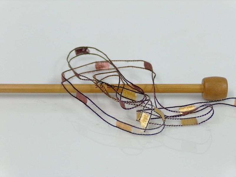 Bruin|Goud Ribbon – Ladderdraad Yarns 6×66.5gr
