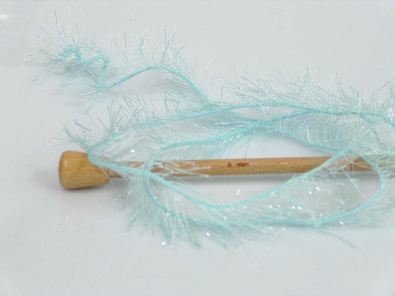 Licht Turkoois Eyelash Yarns 4x100gr