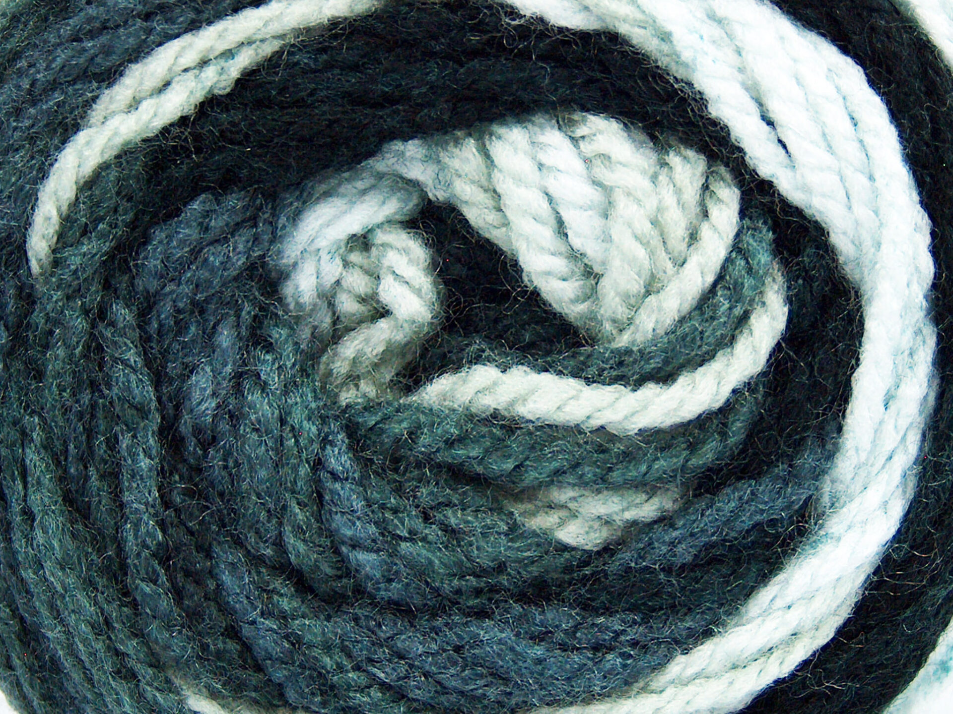 Zwart|Wit|Grijs Zelfstrepende Garens 4x100gr