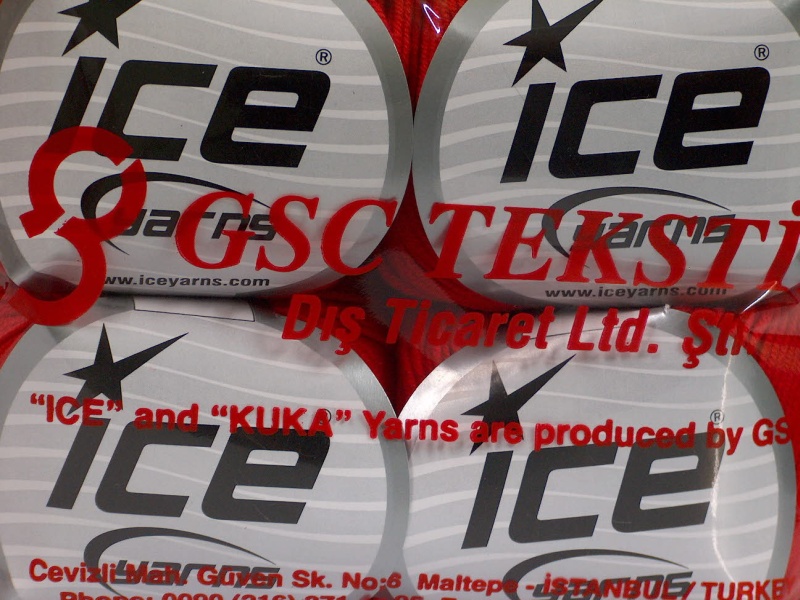 Rood Amigurumi Yarns 4x50gr