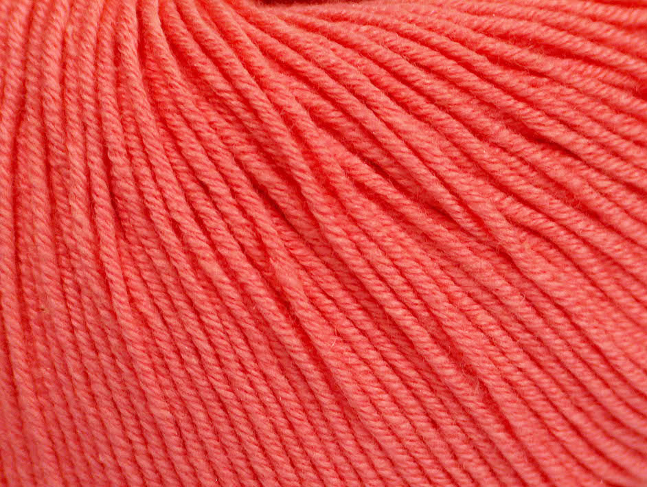 Zalm Amigurumi Yarns 4x50gr