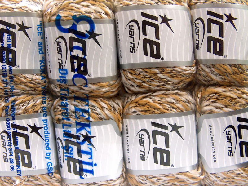 Wit|Kameel Closeout Yarns 8x50gr