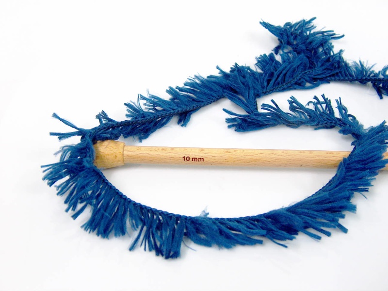 Marineblauw Eyelash Yarns 2x200gr