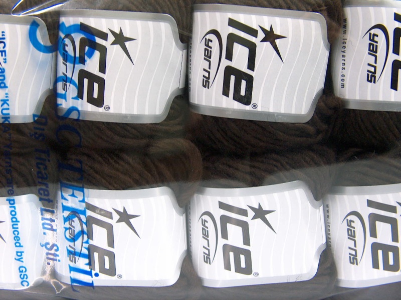 Koffiebruin Closeout Yarns 8x50gr