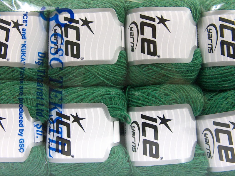 Groen Closeout Yarns 8x50gr