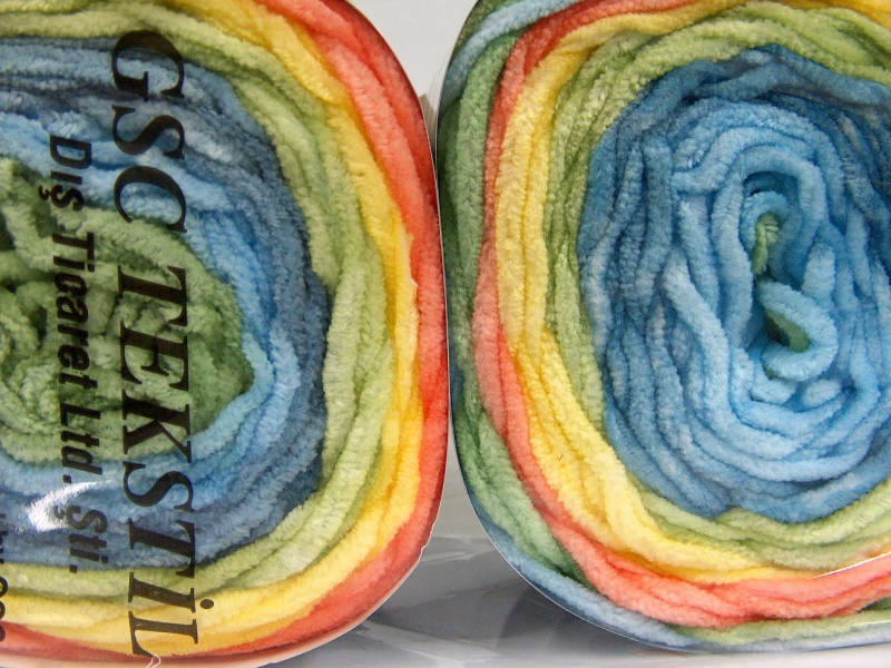 Geel|Groen Tinten|Zalm|Blauw Tinten Cakes Yarns 2x150gr