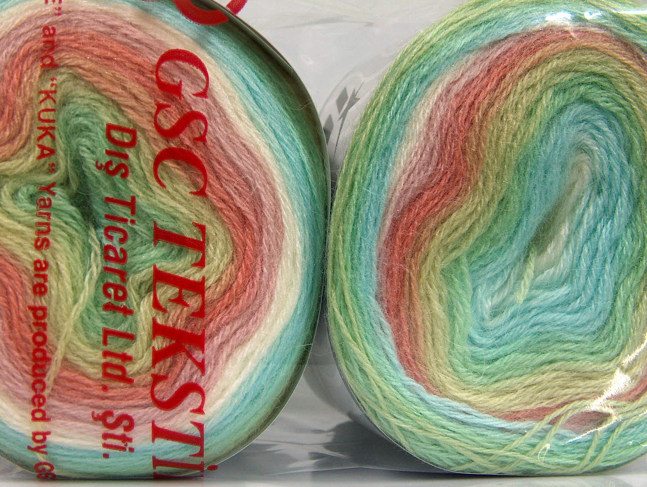 Roze|Wit|Turkoois|Groen Tinten|Zalm Cakes Yarns 2x150gr