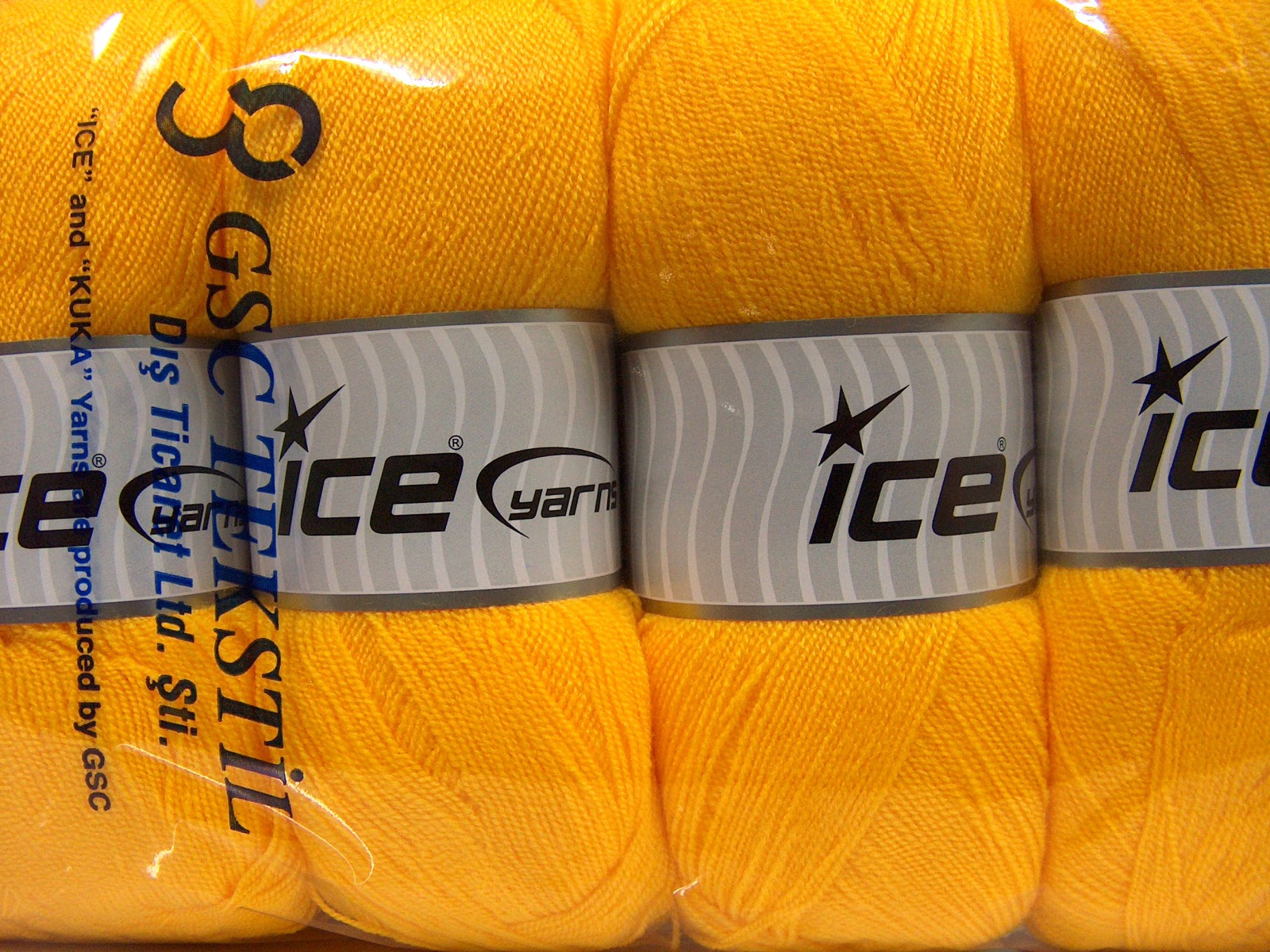 Geel Basic – Plain Yarns 4x100gr