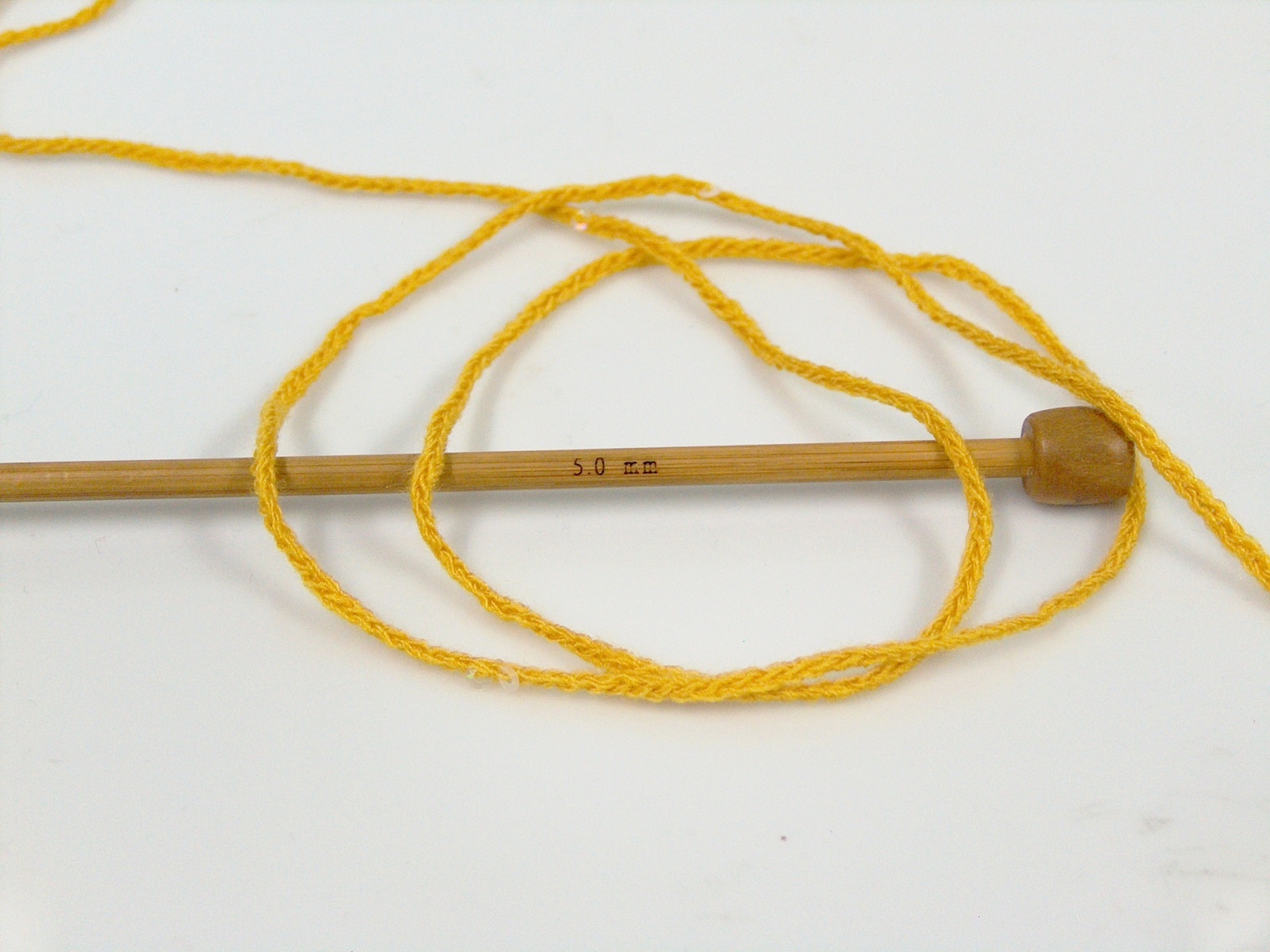 Goud Boucle – Paillette – PomPom Yarns 4x100gr