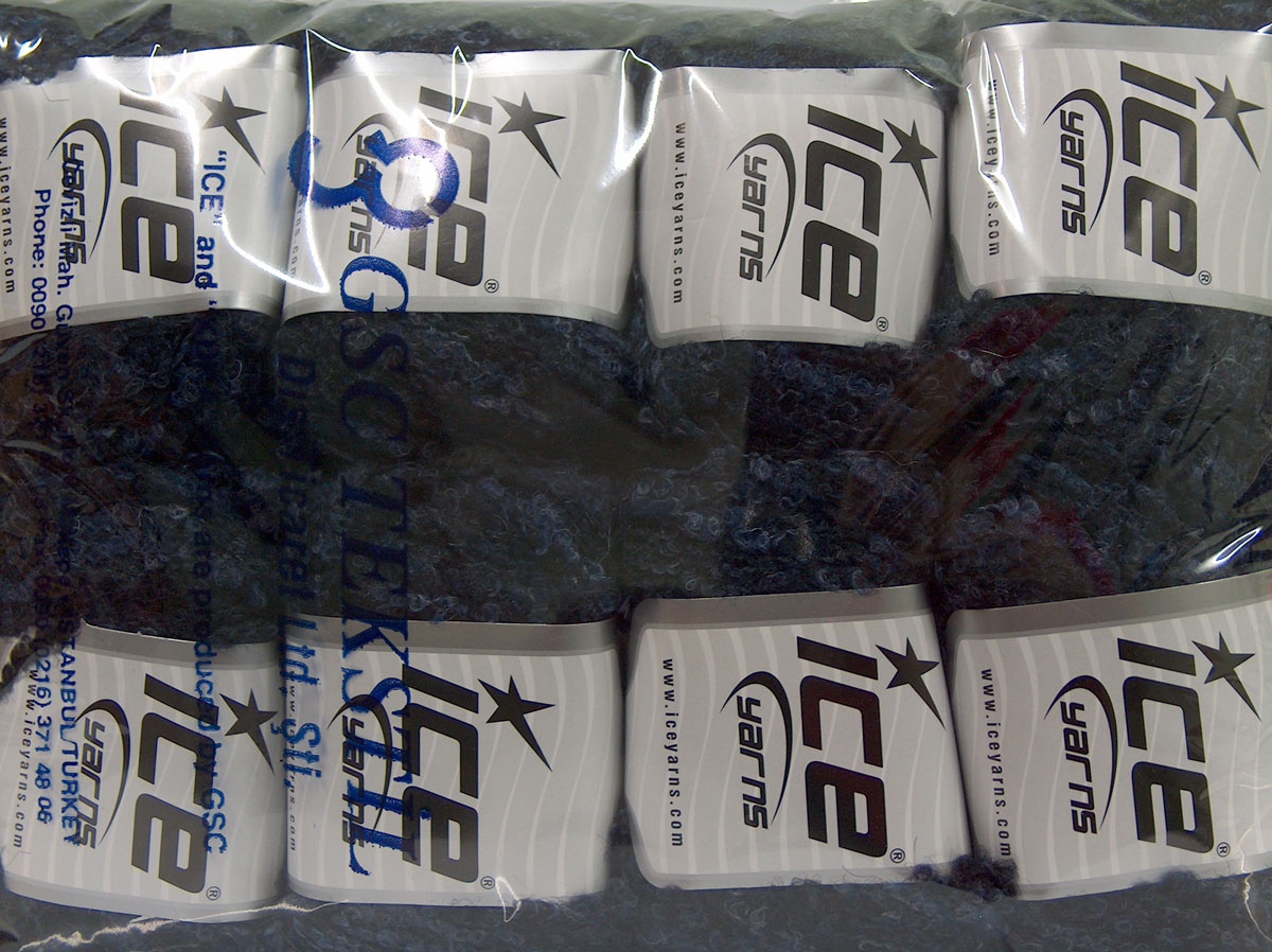 navy shades Closeout Yarns 8x50gr