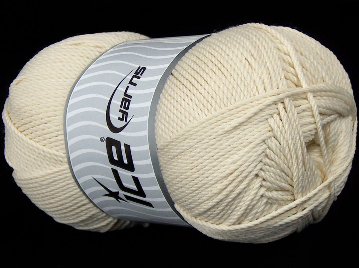 Licht Crème Basic – Plain Yarns 4x100gr