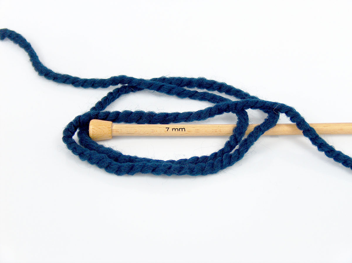 Marineblauw Closeout Yarns 4x85gr