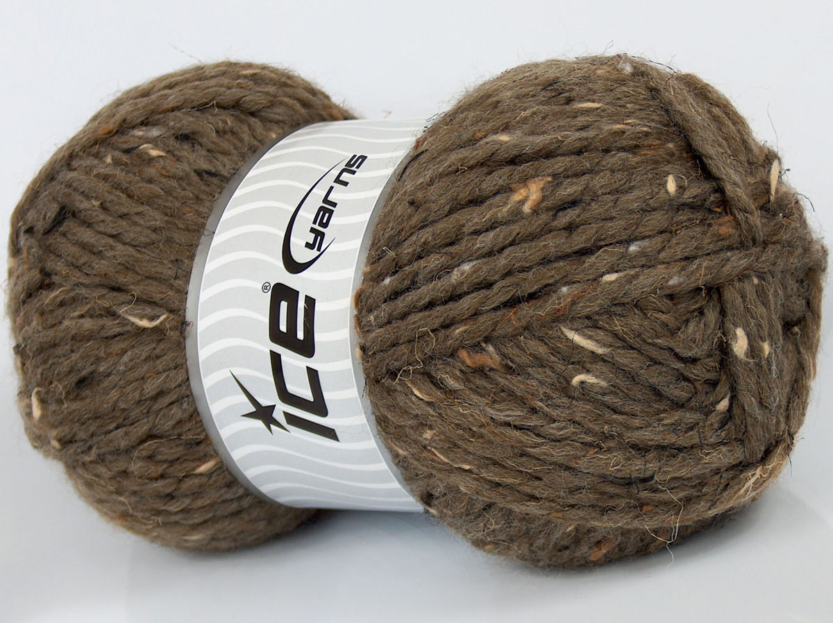Licht Camel Closeout Yarns 2x150gr