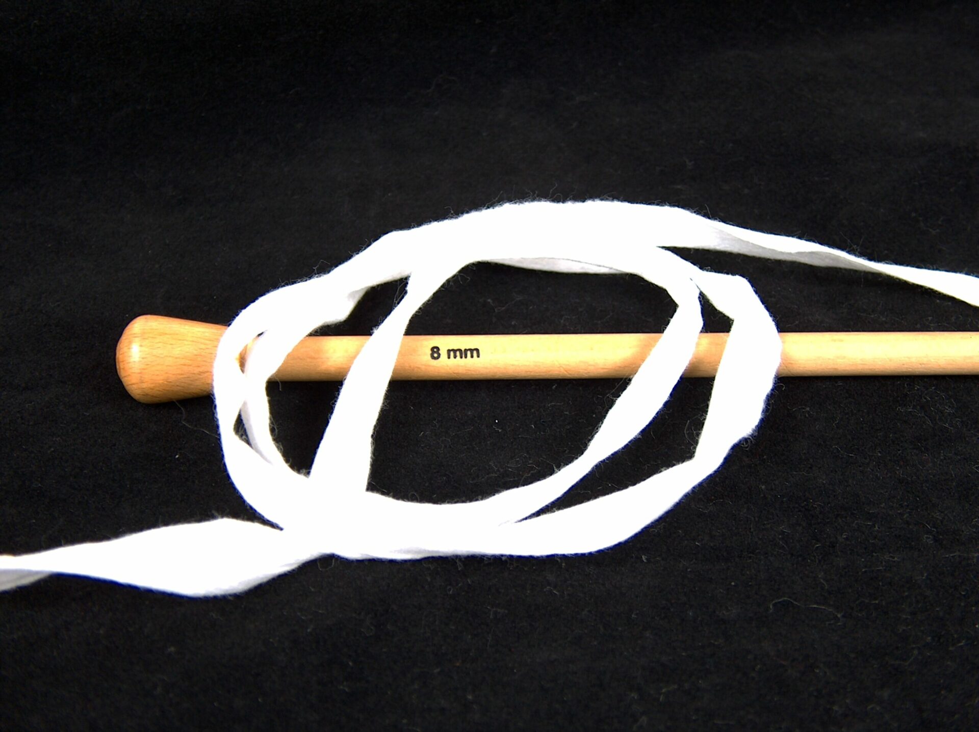 Wit Crochet Embroidery NeedleCraft HandCraft 2x100gr