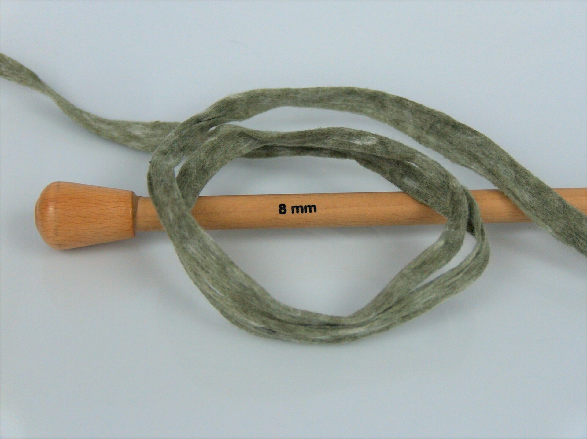 Licht Khaki Crochet Embroidery NeedleCraft HandCraft 2x100gr