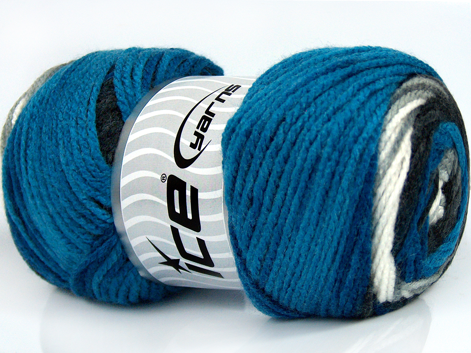 Wit|Blauw Tinten|Grijs Tinten Zelfstrepende Garens 4x100gr