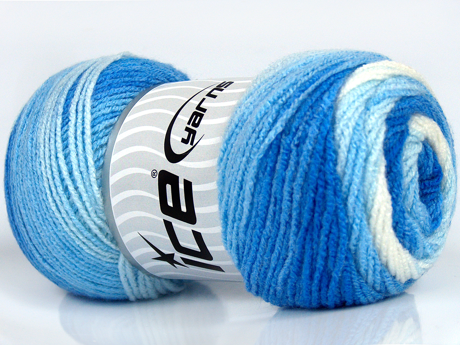 Wit|Blauw Tinten Baby Garens 4x100gr