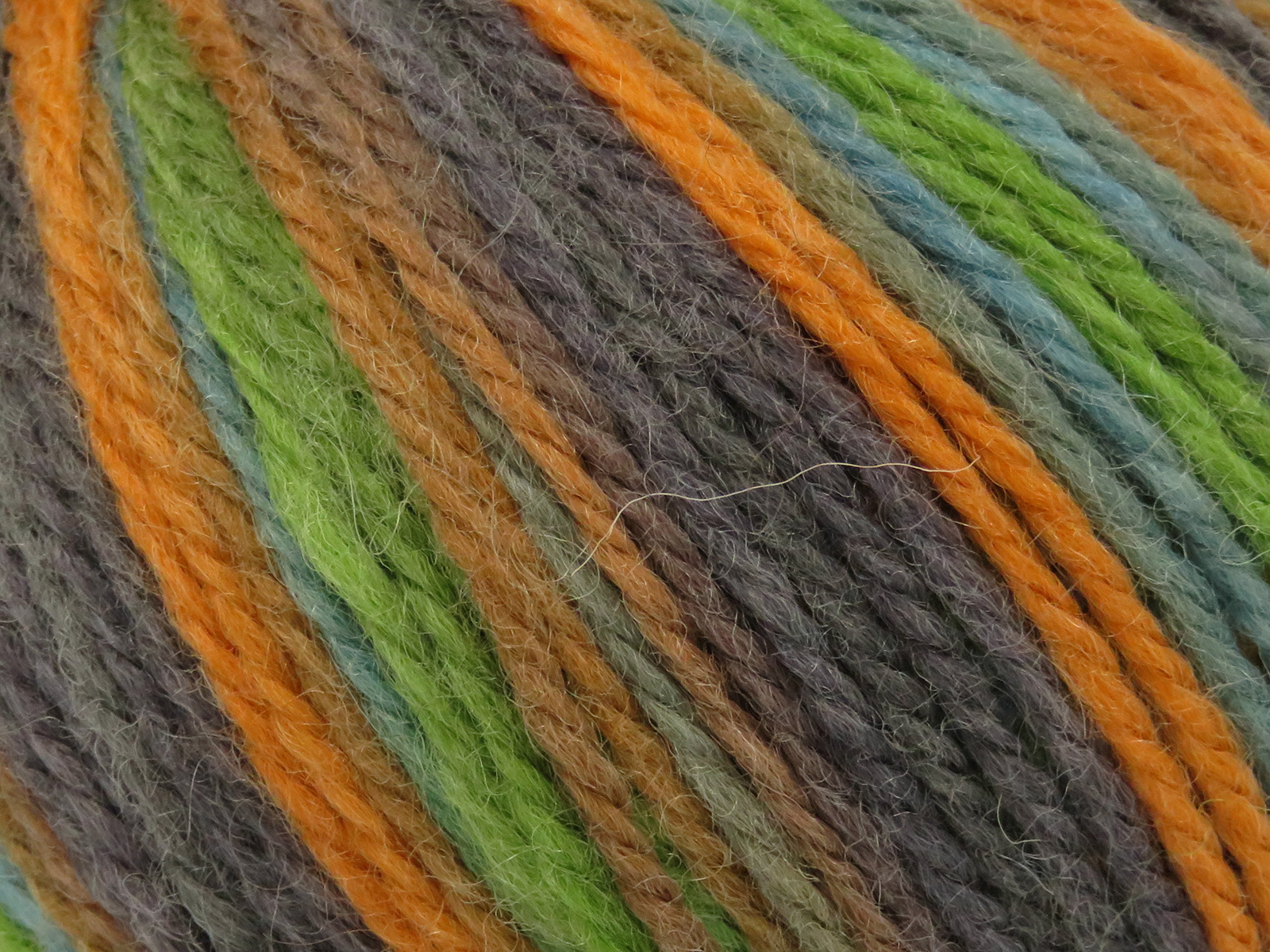 Groen|Grijs|Goud|Licht Turkoois Limited Edition Luxury Yarns 8x50gr