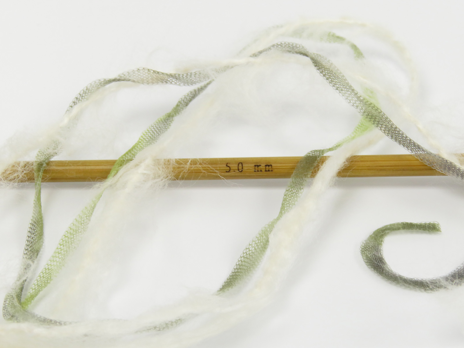 Groen|Crème|Turkoois|Grijs|Goud Custom Blend Yarns 4x100gr