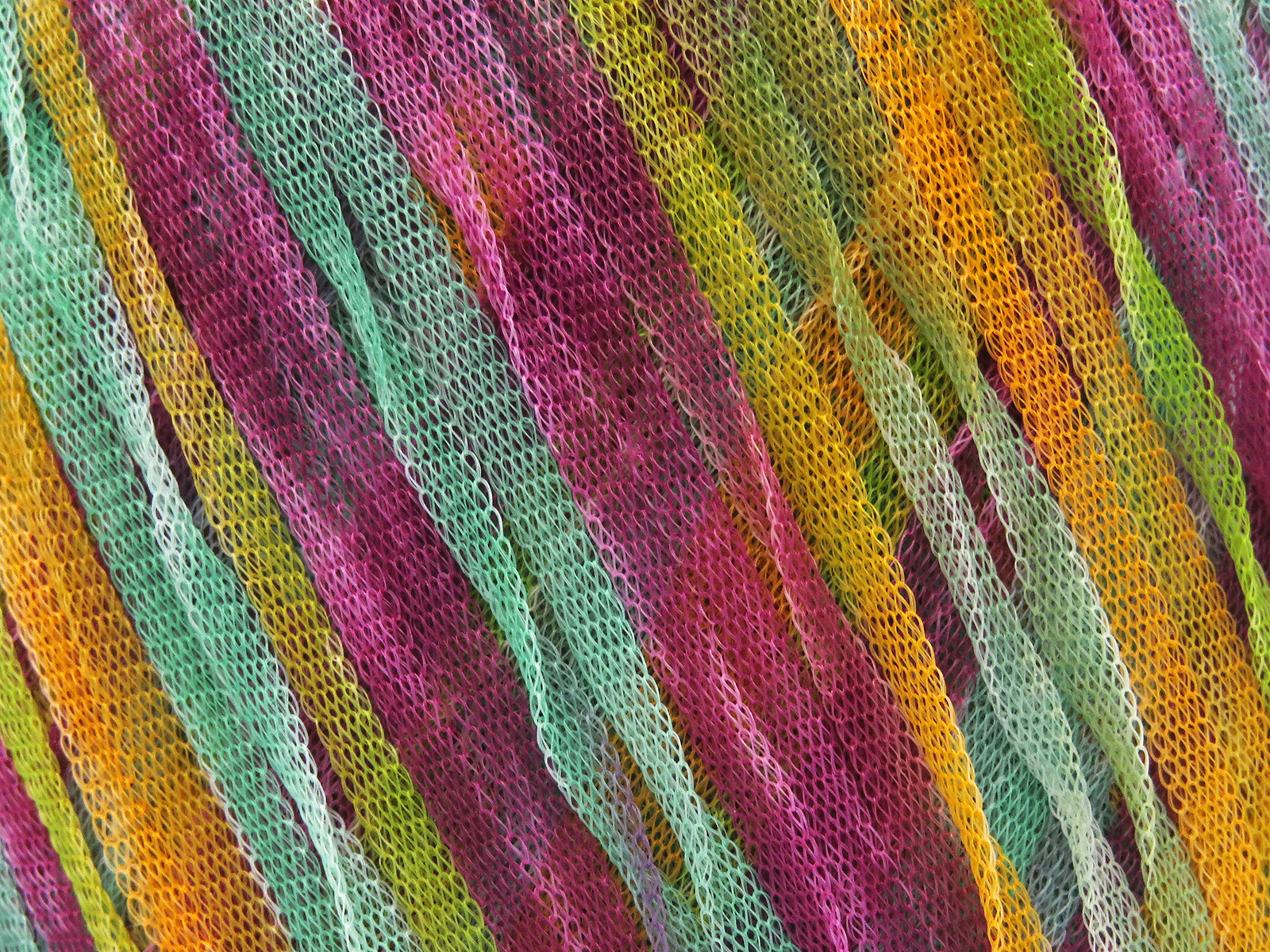 Groen|Paars|Goud Limited Edition Spring-Summer Yarns 6×33.3333333333333gr