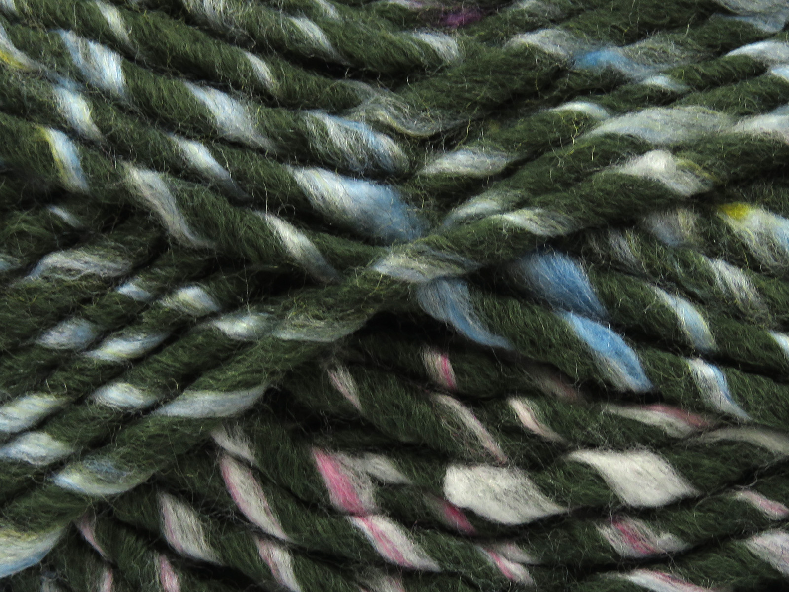Groen|Regenboog Outlet Yarns 3x115gr