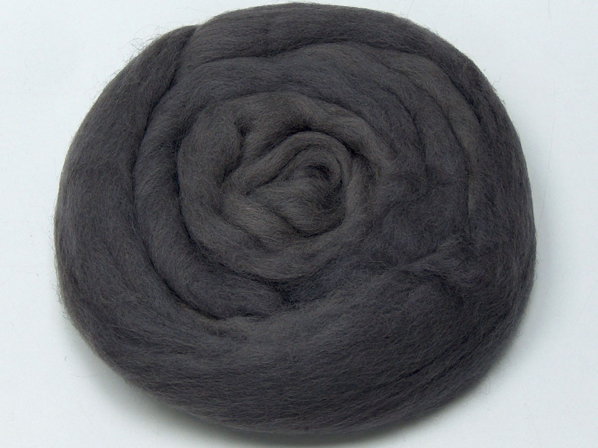 Viltwol 50 gram looplengte 1.8 meter – 1 streng 100% wol vilt – Klik op foto voor meer kleuren!